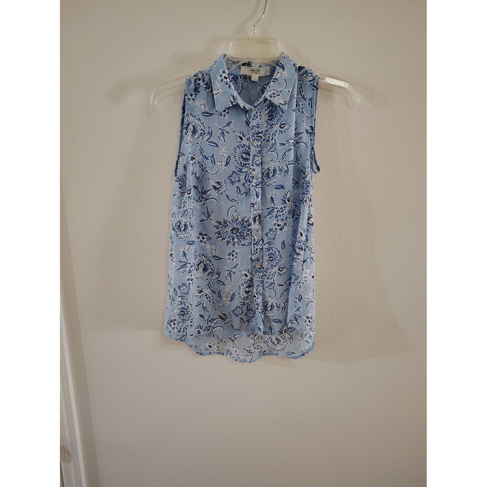 Love Tree Los‎ Angeles Blue Floral Sleeveless Button Down Blouse Small